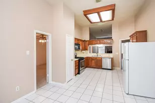 2931 Double Lake Dr, Missouri City, TX 77459 - Photo 9