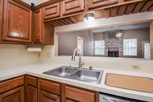 2931 Double Lake Dr, Missouri City, TX 77459 - Photo 11