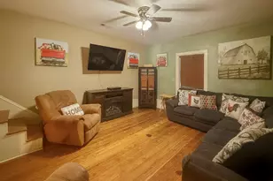 841 S Loop 497, Brenham, TX 77833 - Photo 11