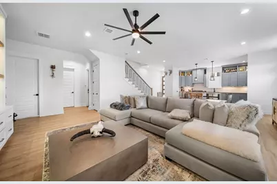 120 Adams Street, Houston, TX 77011 - Photo 7