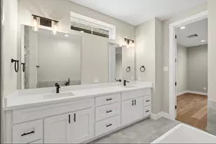 5933 Cebra, Houston, TX 77091 - Photo 13
