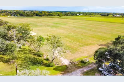 13801 Cedar Street, Santa Fe, TX 77517 - Photo 3