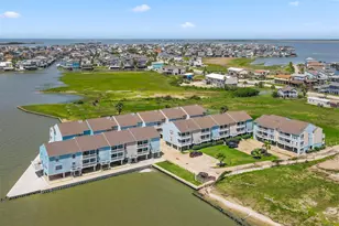500 Tiki Dr Dr, Tiki Island, TX 77554 - Photo 17
