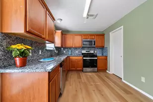11030 KNOBBLEY Oak Ct, Cypress, TX 77065 - Photo 15