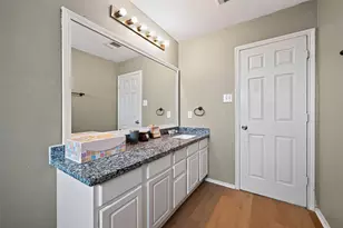 11030 KNOBBLEY Oak Ct, Cypress, TX 77065 - Photo 35