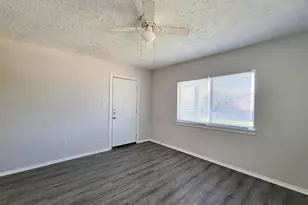 711 Ave A, La Marque, TX 77568 - Photo 5