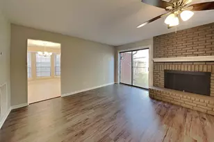 2615 Silver Falls Dr, Houston, TX 77339 - Photo 3