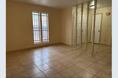 2920 Cambridge, Missouri City, TX 77459 - Photo 9