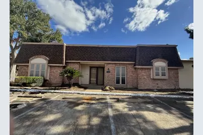 2920 Cambridge, Missouri City, TX 77459 - Photo 1