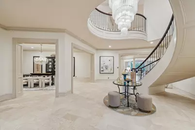 918 Huntington Cove, Houston, TX 77063 - Photo 9