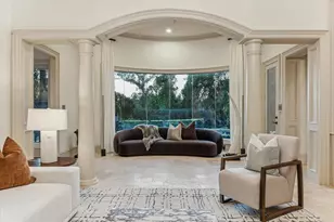 918 Huntington Cove, Houston, TX 77063 - Photo 15