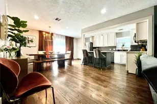 5719 Viking Dr, Houston, TX 77092 - Photo 3