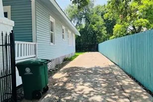 407 Sidney St, Houston, TX 77003 - Photo 3