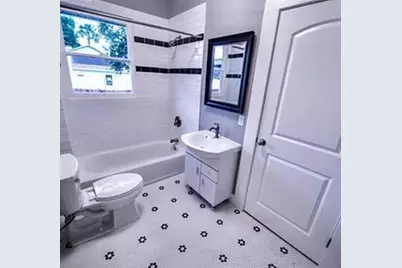 407 Sidney Street, Houston, TX 77003 - Photo 15