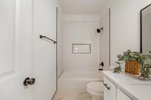 9529 Beckley St, Houston, TX 77088 - Photo 19