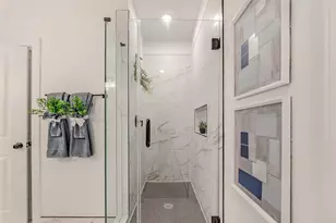 9529 Beckley St, Houston, TX 77088 - Photo 29