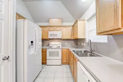 1140 Thomas Drive, Angleton, TX 77515 - Photo 17