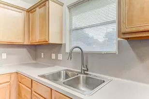 1140 Thomas Dr, Angleton, TX 77515 - Photo 19