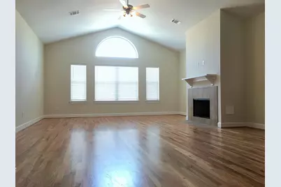 3618 Main Plaza Drive, Houston, TX 77025 - Photo 3