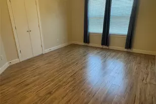 3618 Main Plaza Dr, Houston, TX 77025 - Photo 11