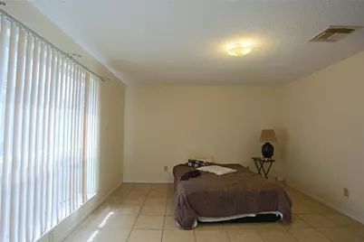 6214 Grandvale Drive, Houston, TX 77072 - Photo 7