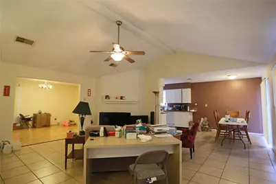 6214 Grandvale Drive, Houston, TX 77072 - Photo 5