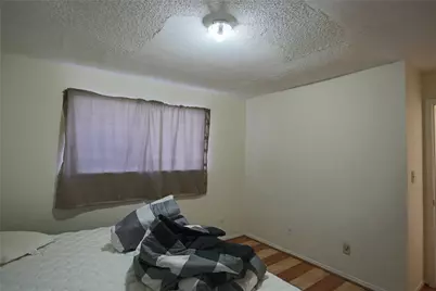 6214 Grandvale Drive, Houston, TX 77072 - Photo 15