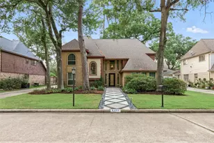 6902 Mossridge Dr, Houston, TX 77069 - Photo 1