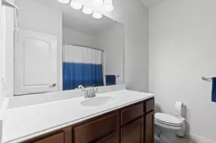 2022 Borthwick Ln, Conroe, TX 77301 - Photo 11