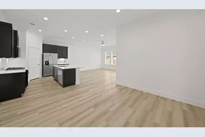 4525 Iguaza Falls Drive, Conroe, TX 77303 - Photo 7