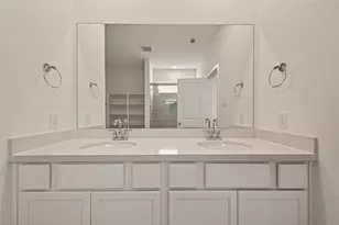 21926 Sam Raburn Dr, Tomball, TX 77375 - Photo 37