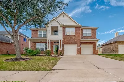 8926 Silent Hills Lane, Richmond, TX 77407 - Photo 3