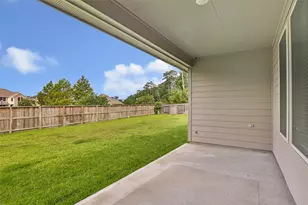 18215 E Bayonne Channel Ct Ct, Houston, TX 77044 - Photo 11