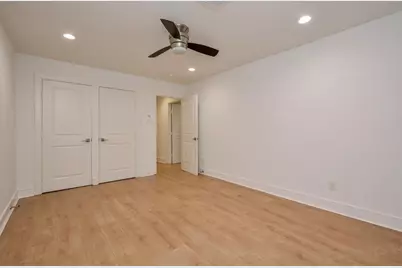 10603 Riverview Drive, Houston, TX 77042 - Photo 39