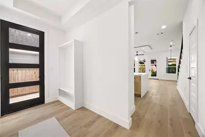 4425 Elmwood Street, Houston, TX 77051 - Photo 5