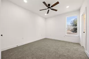 4425 Elmwood St, Houston, TX 77051 - Photo 35