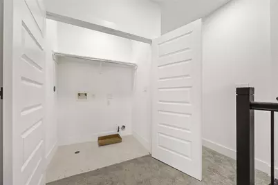 4425 Elmwood Street, Houston, TX 77051 - Photo 39