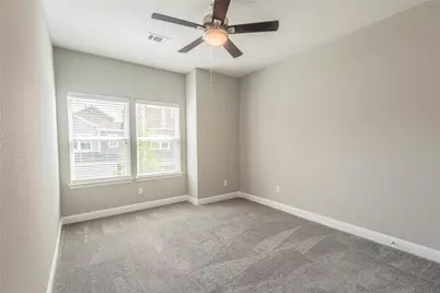 5431 Camaguey Street, Houston, TX 77023 - Photo 11