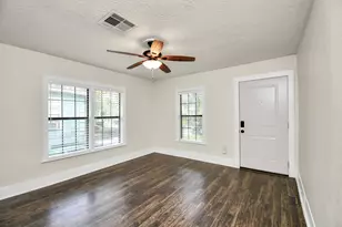 106 Kemton St, Houston, TX 77012 - Photo 5
