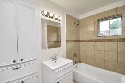 106 Kemton Street, Houston, TX 77012 - Photo 19