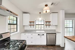 106 Kemton St, Houston, TX 77012 - Photo 13
