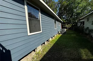 7819 Avenue F, Houston, TX 77012 - Photo 11