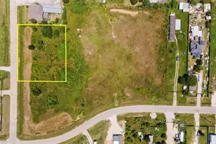 341 County Rd 3578, Cleveland, TX 77327 - Photo 1