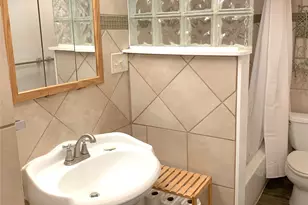 1223 20th St, Galveston, TX 77550 - Photo 15