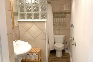 1223 20th St, Galveston, TX 77550 - Photo 15