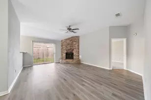 10530 Rippling Fields Dr, Houston, TX 77064 - Photo 9