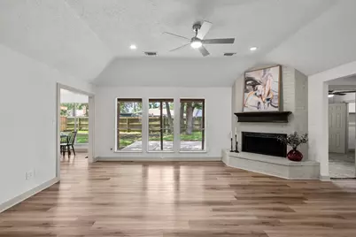 9763 El Chaco Street, Baytown, TX 77521 - Photo 5