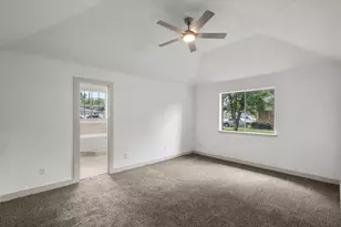 9763 El Chaco St, Baytown, TX 77521 - Photo 23