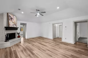 9763 El Chaco St, Baytown, TX 77521 - Photo 7
