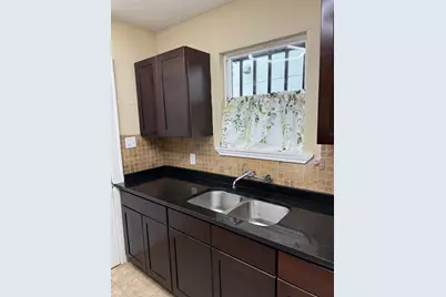 5106 Jackson Street #1, Houston, TX 77004 - Photo 13